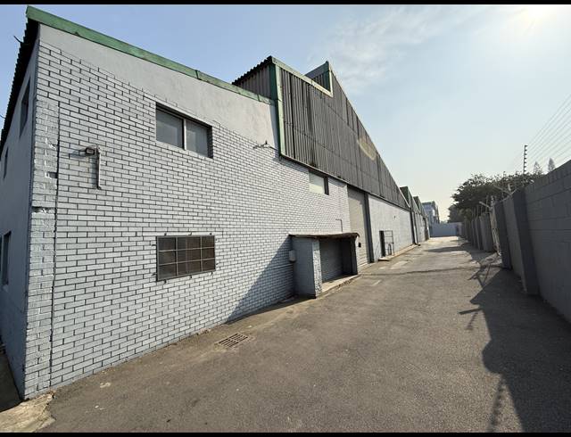 3,544M² WAREHOUSE TO LET IN EPPING INDUSTRIAL